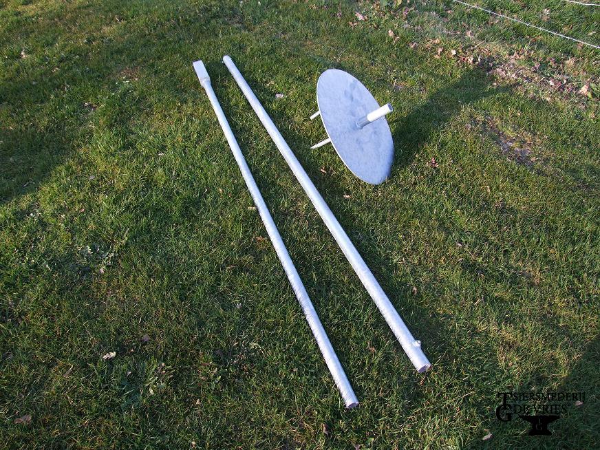 IJzeren korfbalpaal voor op gras incl. losse schijf ( zonder korf)
